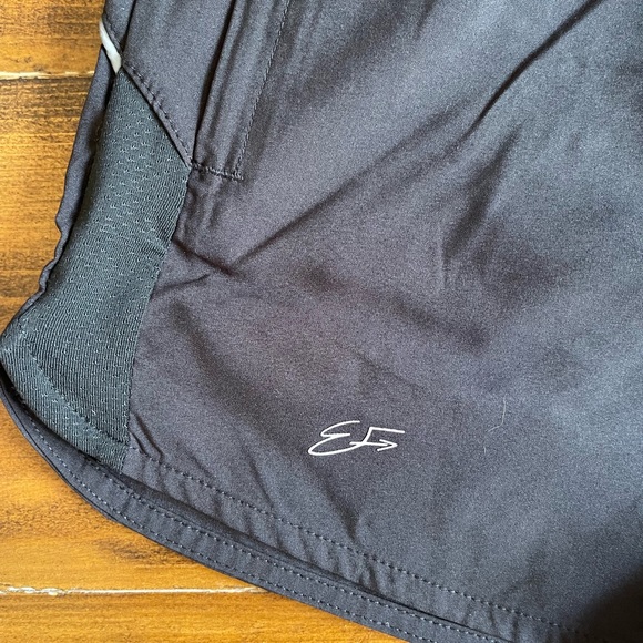 Ever Forward Apparel Performance Shorts | Medium - Picture 3 of 9